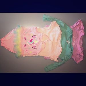 4pcs onesie set 14.99